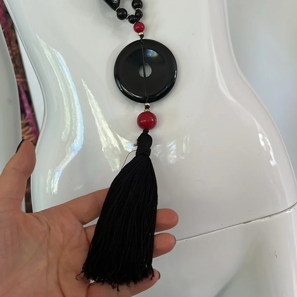 27” Black and Red Lucite w 5” Tassel Asian Inspired Necklace